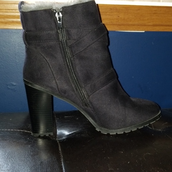 Justfab brand new bootie - Picture 3 of 6